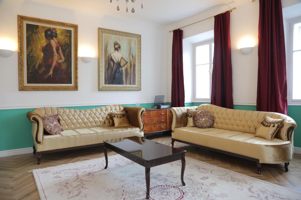 Vitez Apartment I Ljubljana Bagian luar foto