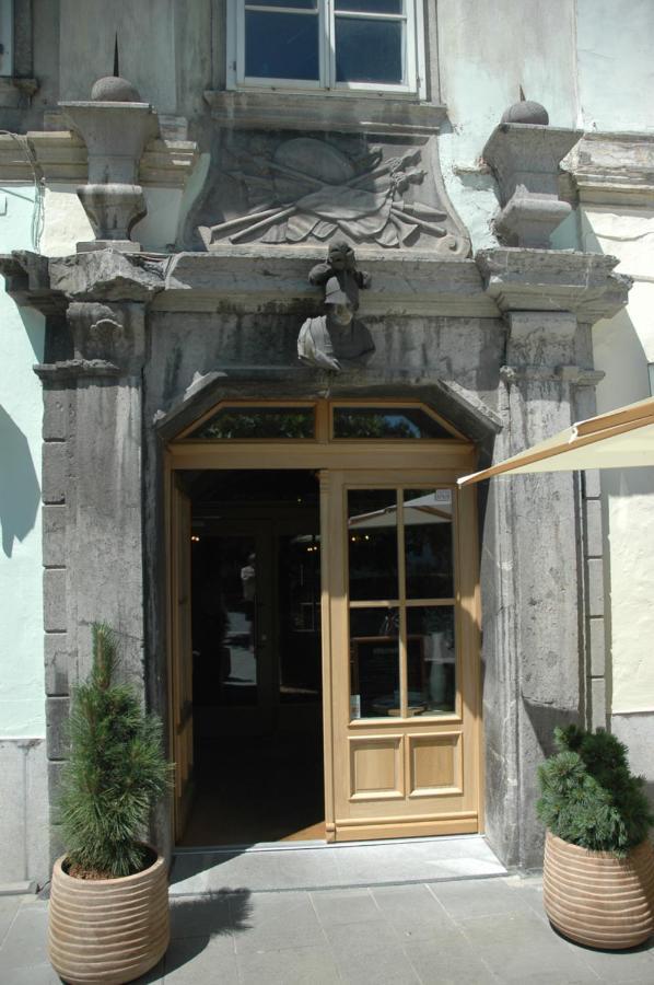 Vitez Apartment I Ljubljana Bagian luar foto